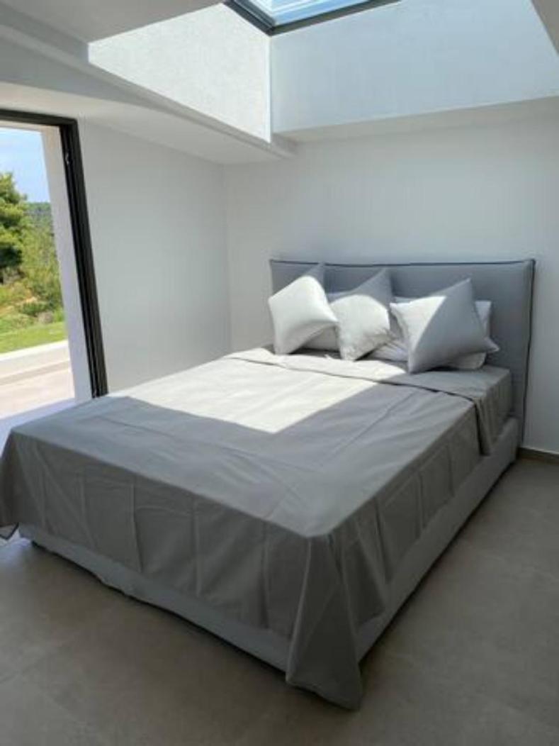 Elani New Luxury Villa Exterior foto